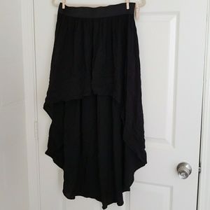 Forever 21 Hi Lo Black Skirt Medium